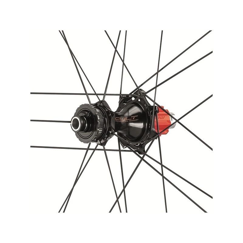 bora ultra wto 35 disc ar  campagnolo  AZAM_CYCLES