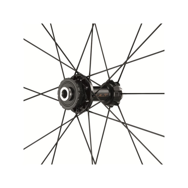 hyperon ultra carbon disc tubeless avant  campagnolo  AZAM_CYCLES