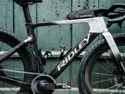 L’aérodynamisme en gravel : pourquoi choisir un vélo gravel Aero comme le Ridley